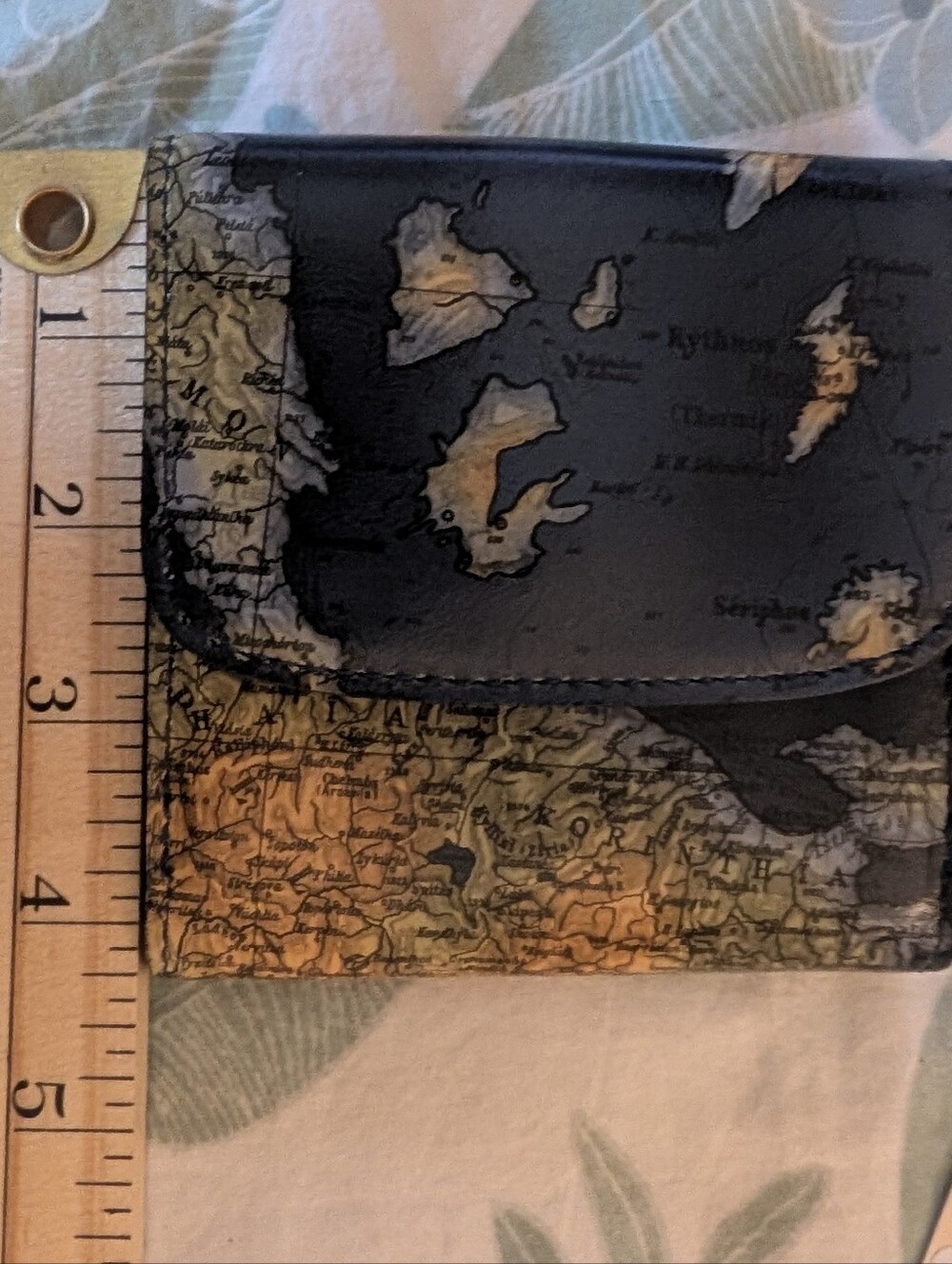 Patrician Nash Astra Greek Map Print Italian Leather Bifold Wallet - Picture 3 of 13